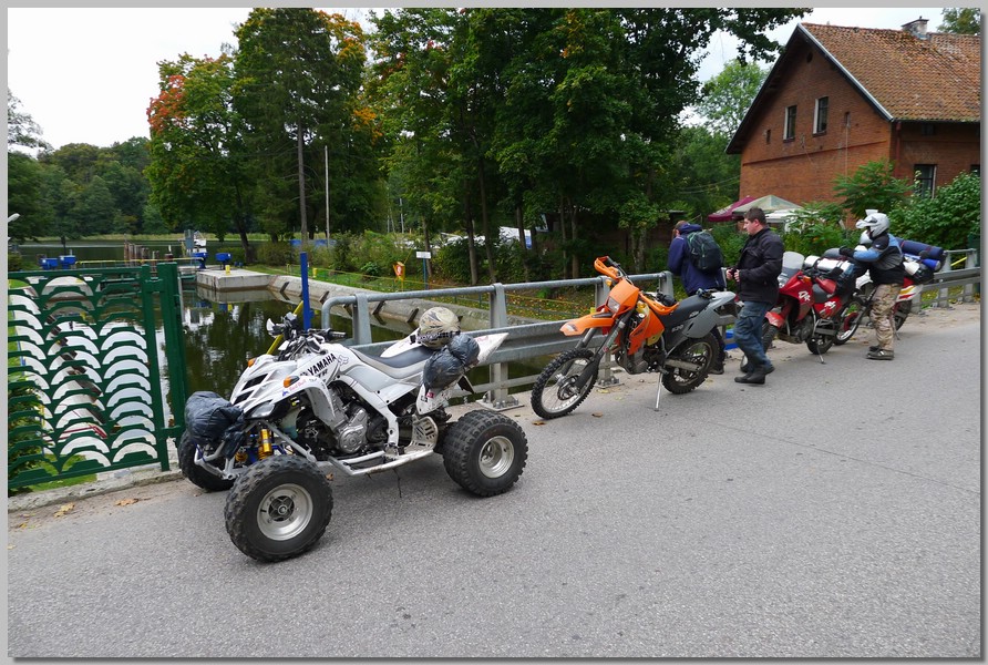 P1020741.JPG (211 KB)