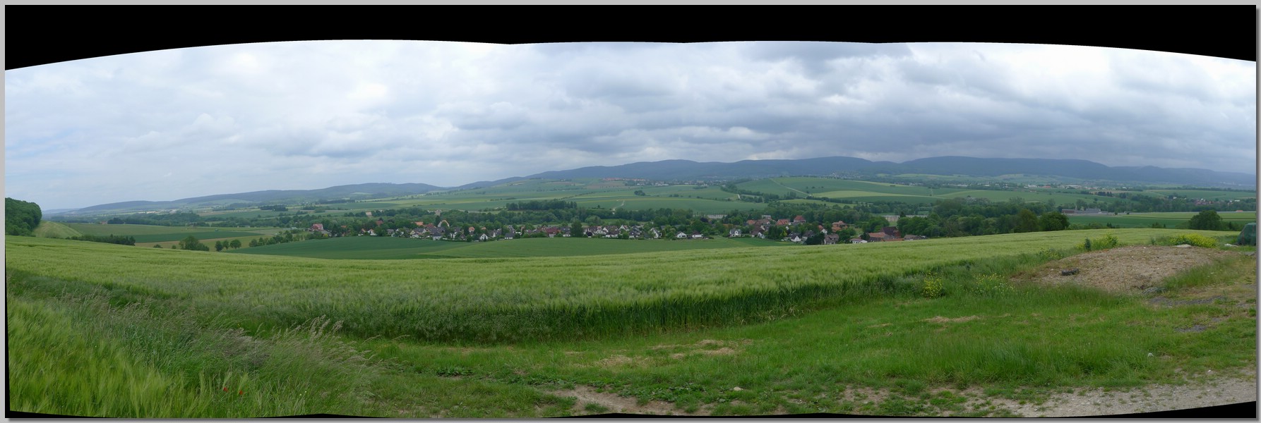 P1140188 Panorama.jpg (225 KB)