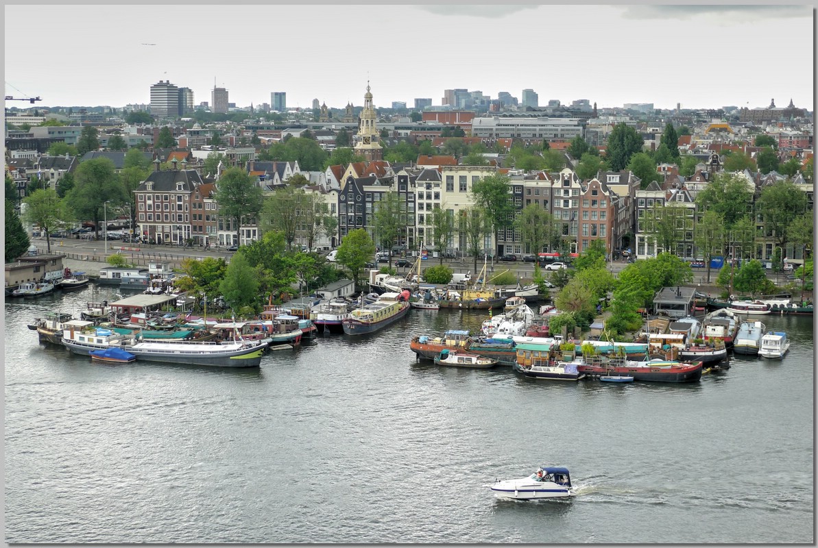 P1230432_3_4.jpg (330 KB)