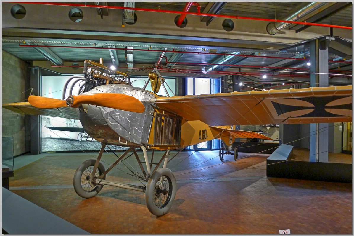 P1280718_19_20.jpg (257 KB)