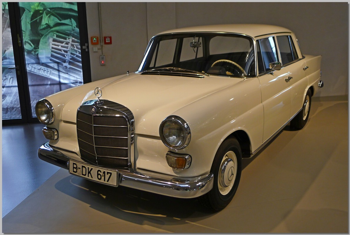 P1280866.jpg (183 KB)