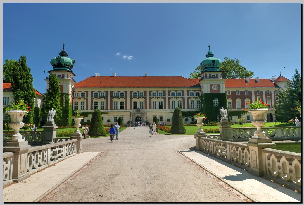 P1670379_80_81.jpg (229 KB)