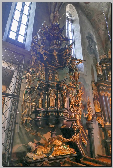 P1670718_19_20.jpg (156 KB)