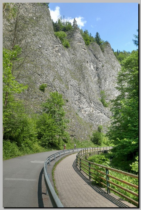 P1670745_6_7.jpg (179 KB)