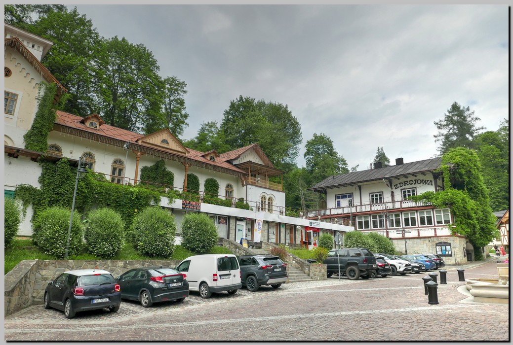 P1670757_8_9.jpg (284 KB)