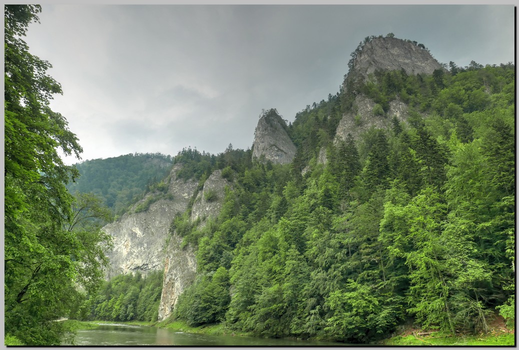 P1670769_70_71.jpg (285 KB)