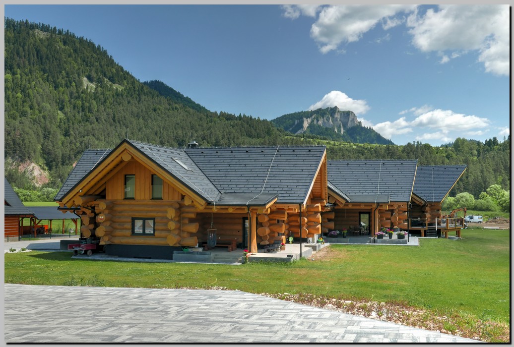 P1670772_3_4.jpg (237 KB)