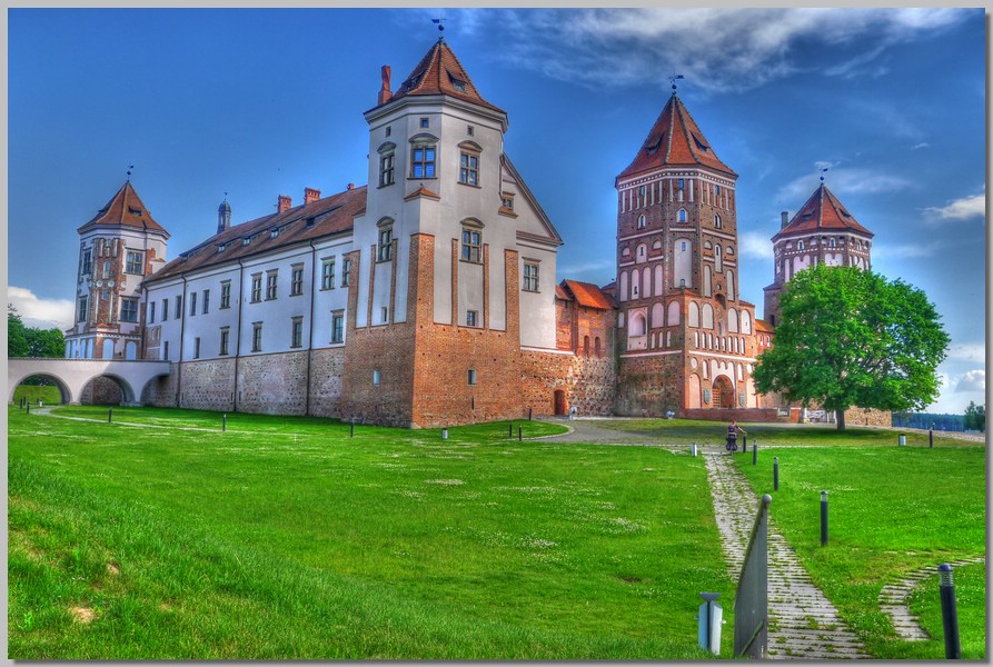 P1050960_1_2.jpg (178 KB)