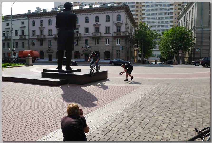 P1060189.jpg (172 KB)