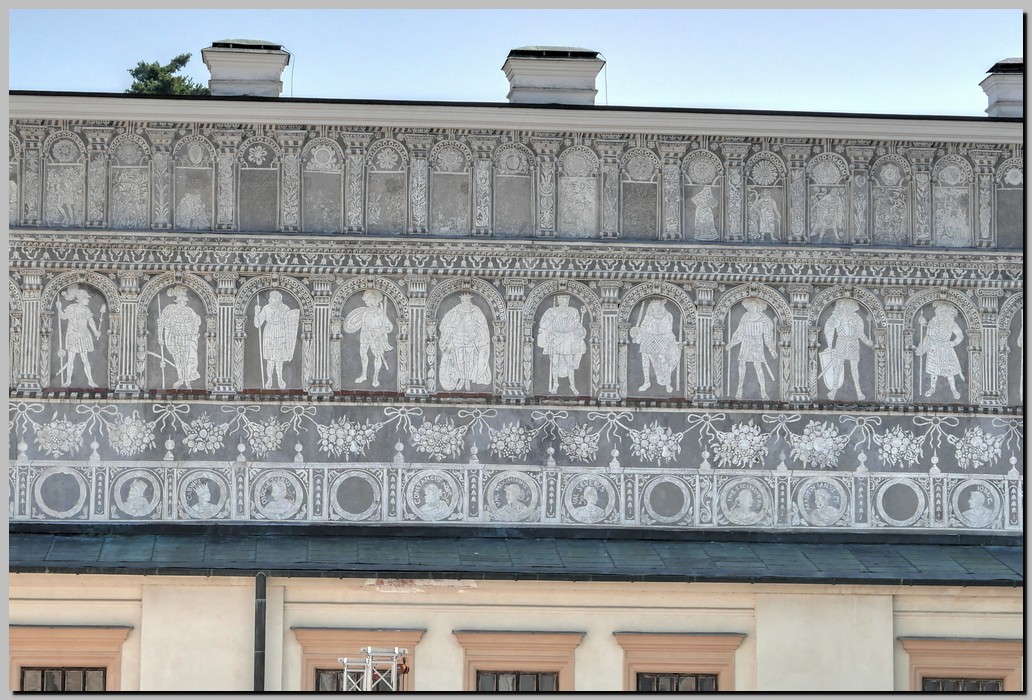 P1680253_4_5.jpg (278 KB)