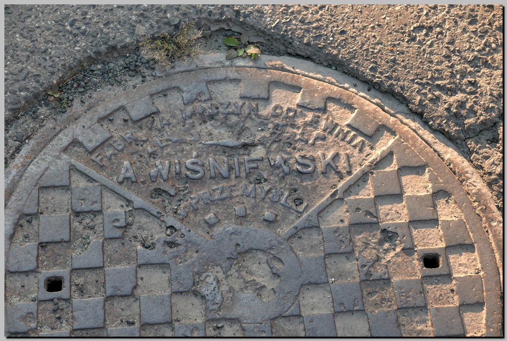 P1680277_8_9.jpg (344 KB)