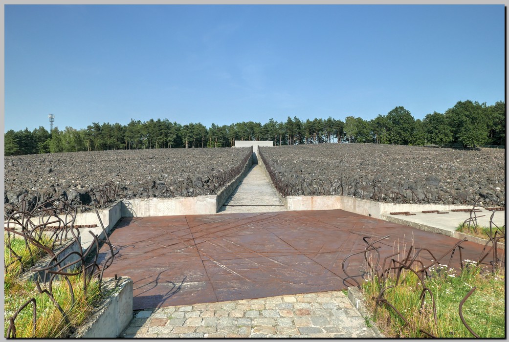 P1680361_2_3.jpg (264 KB)