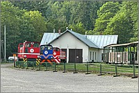 P1670979_80_81.jpg(345 KB)