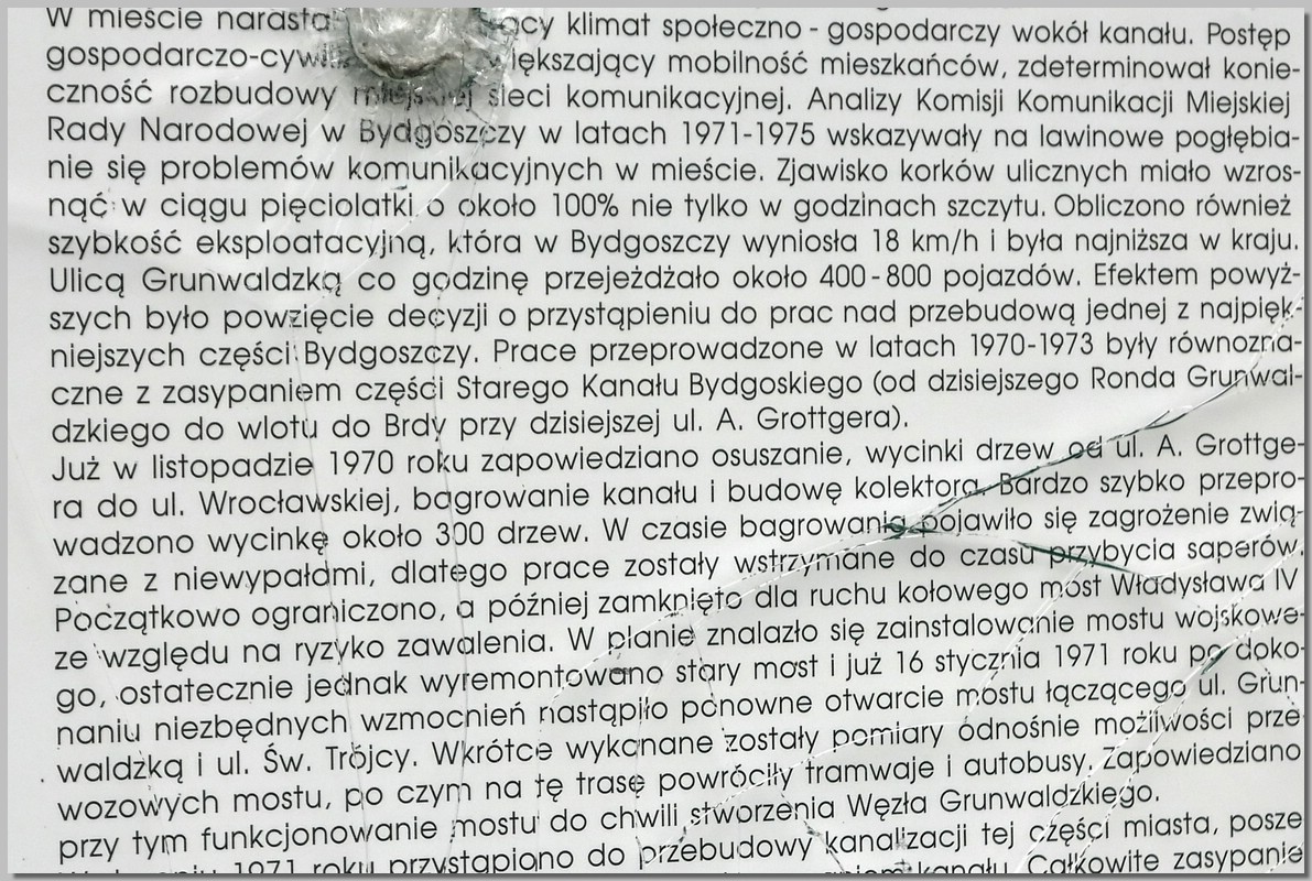 P1400629_30_31.jpg (390 KB)