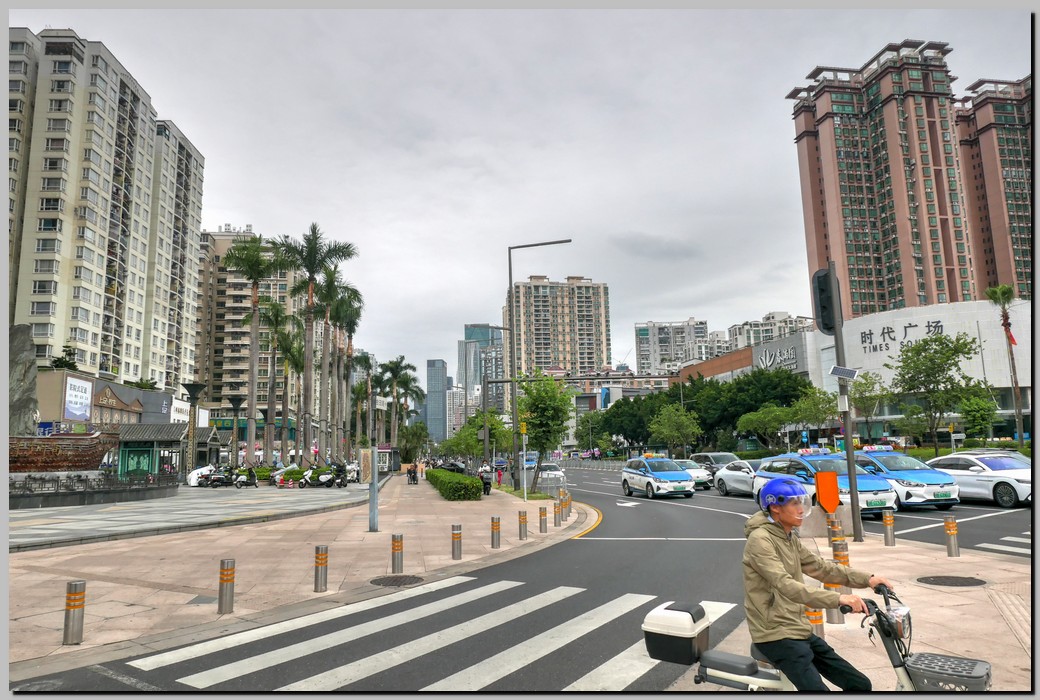 P1680445_6_7.jpg (261 KB)