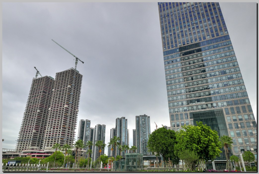 P1680463_4_5.jpg (242 KB)