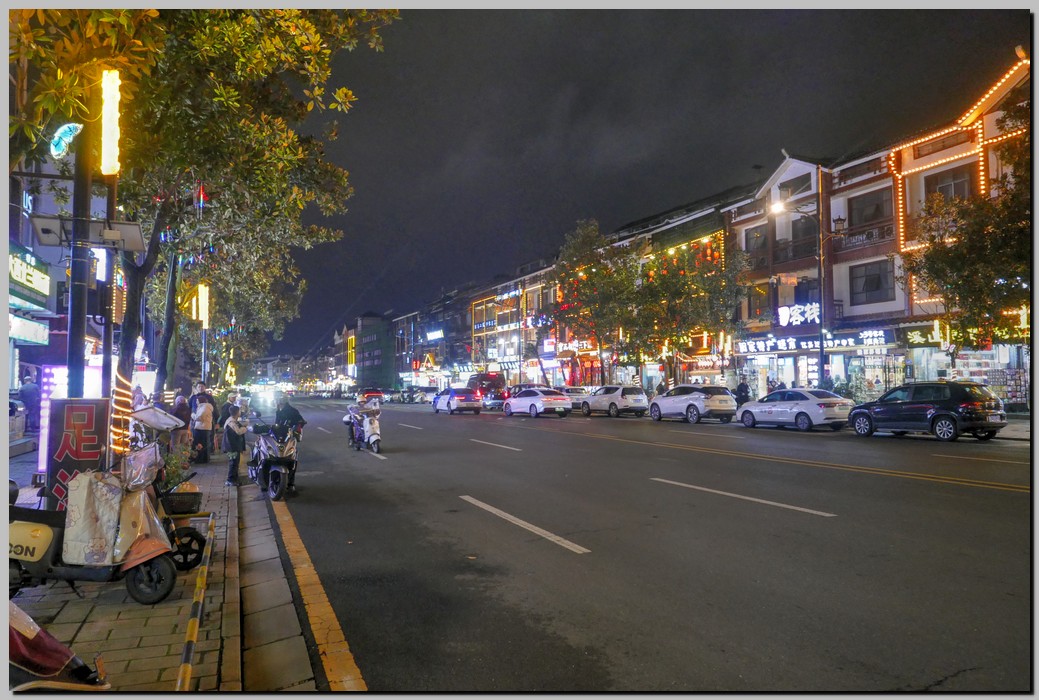 P1680487_8_9.jpg (247 KB)