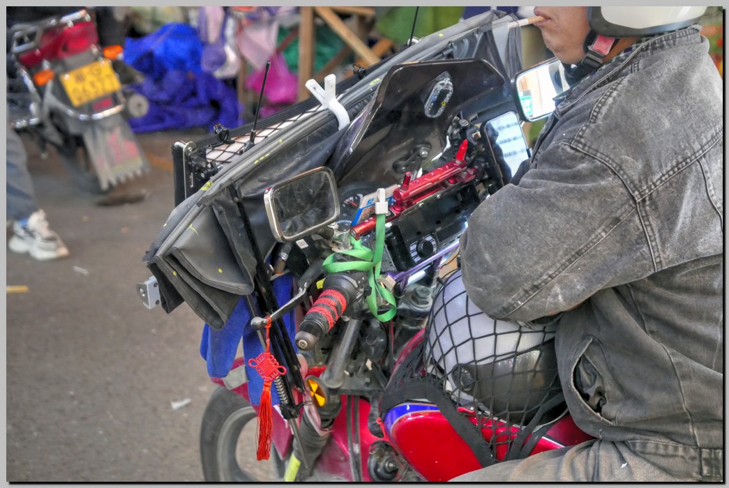 P1690331_2_3.jpg (232 KB)