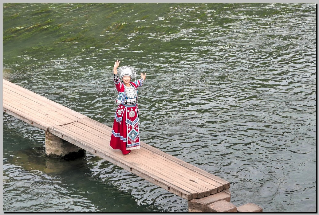 P1690379_80_81.jpg (346 KB)