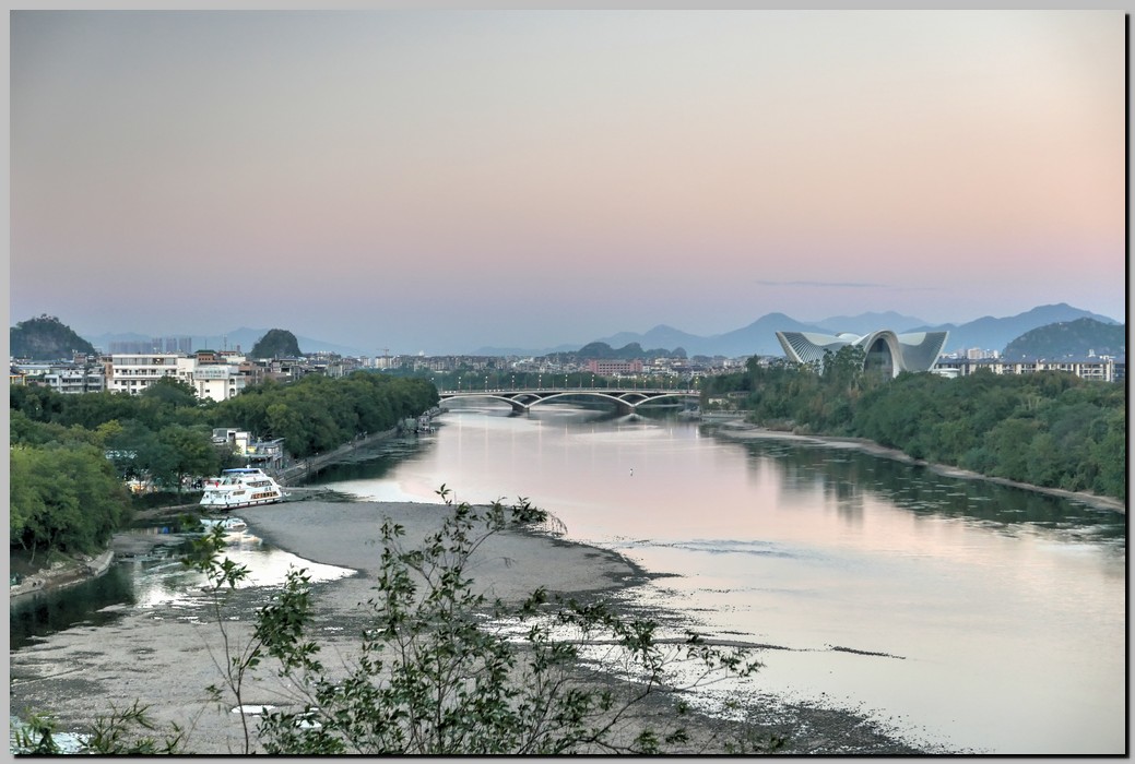 P1690523_4_5.jpg (191 KB)