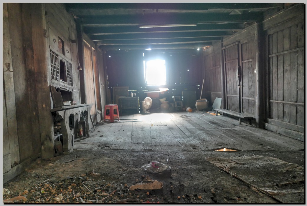 P1690649_50_51.jpg (218 KB)