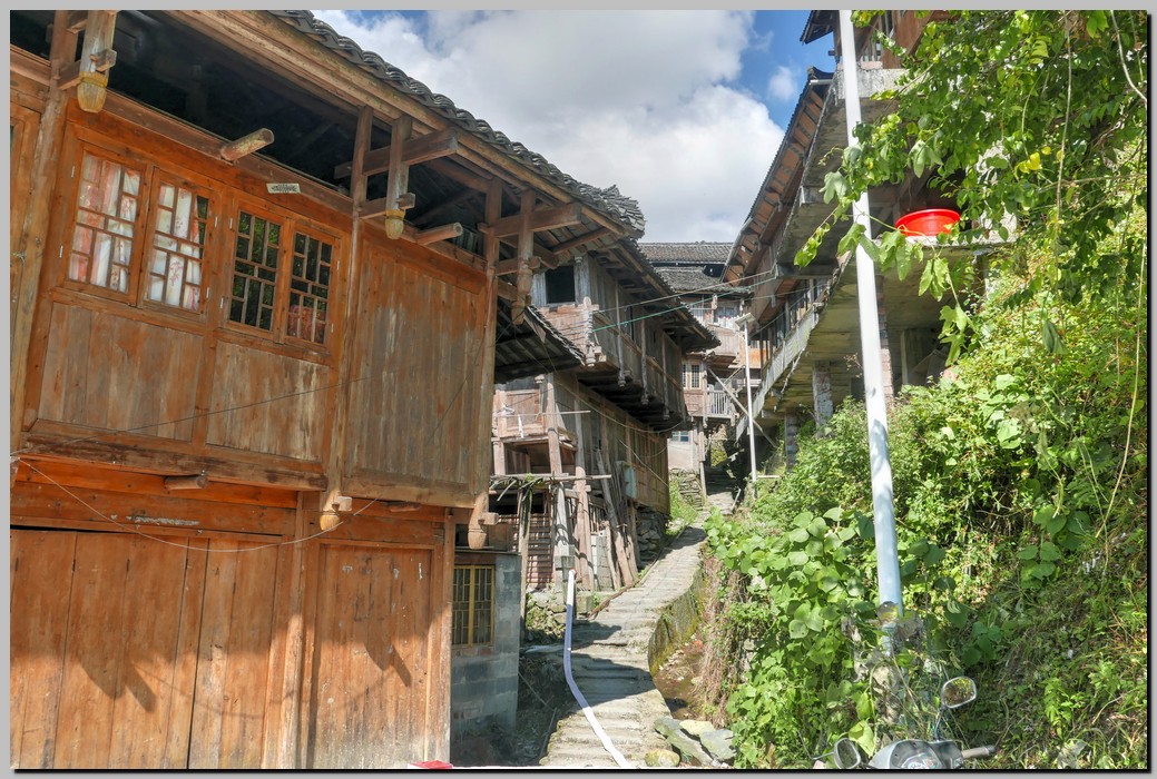 P1690652_3_4.jpg (316 KB)