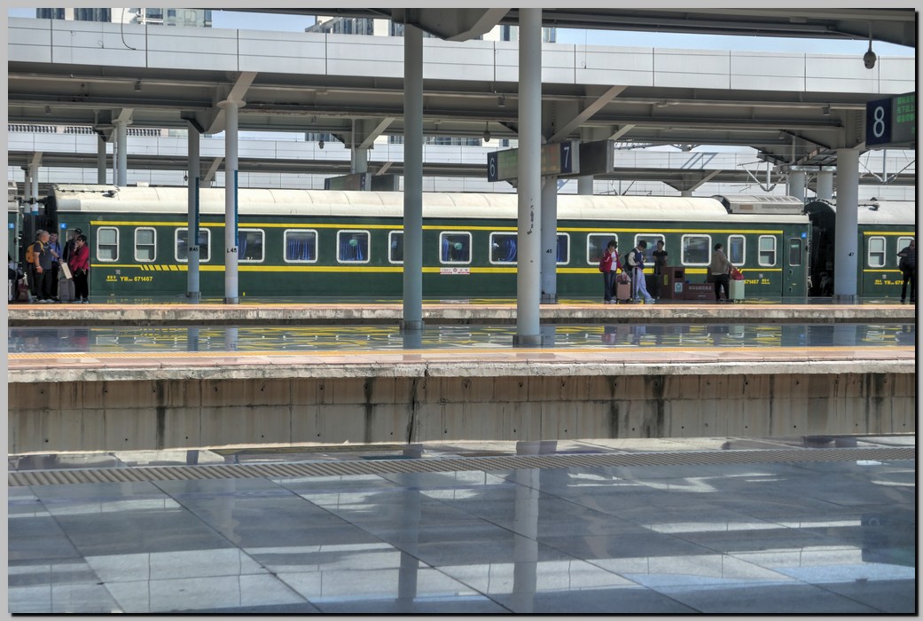 P1690809_10_11.jpg (224 KB)