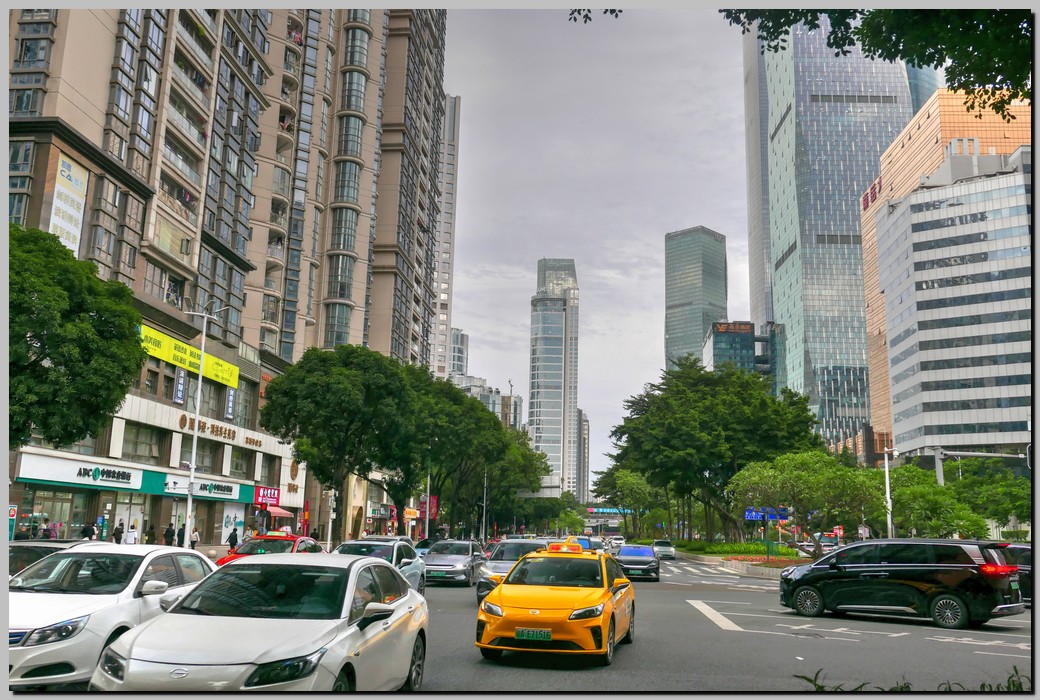 P1700370_1_2.jpg (294 KB)