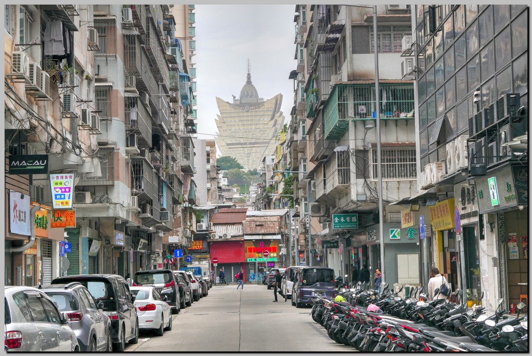 P1700442_3_4.jpg (310 KB)