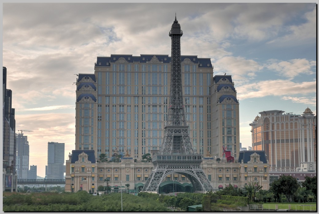 P1700523_4_5.jpg (198 KB)