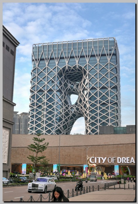 P1700532_3_4.jpg (148 KB)