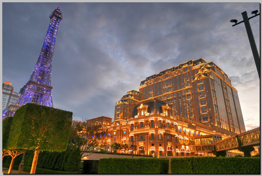 P1700580_1_2.jpg (231 KB)