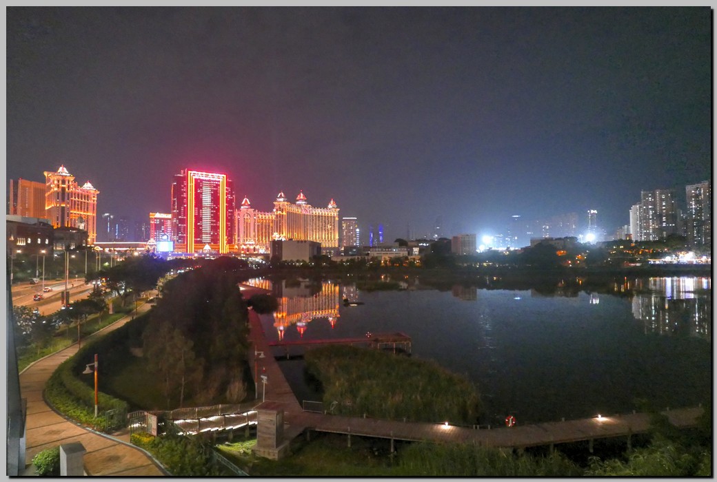 P1700607_8_9.jpg (184 KB)