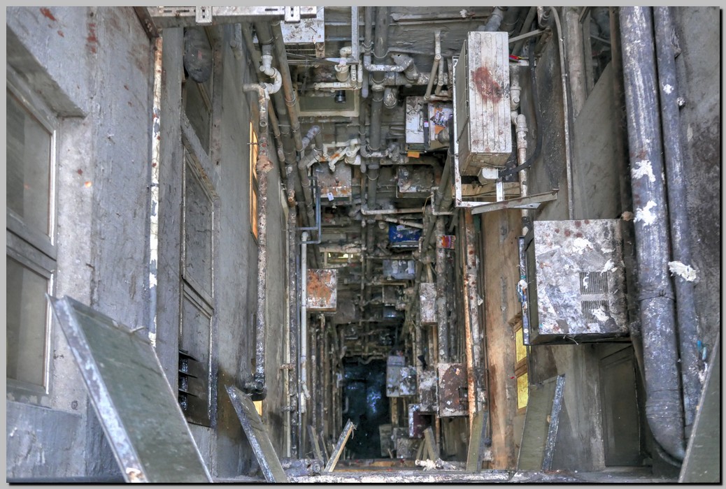 P1700820_1_2.jpg (260 KB)