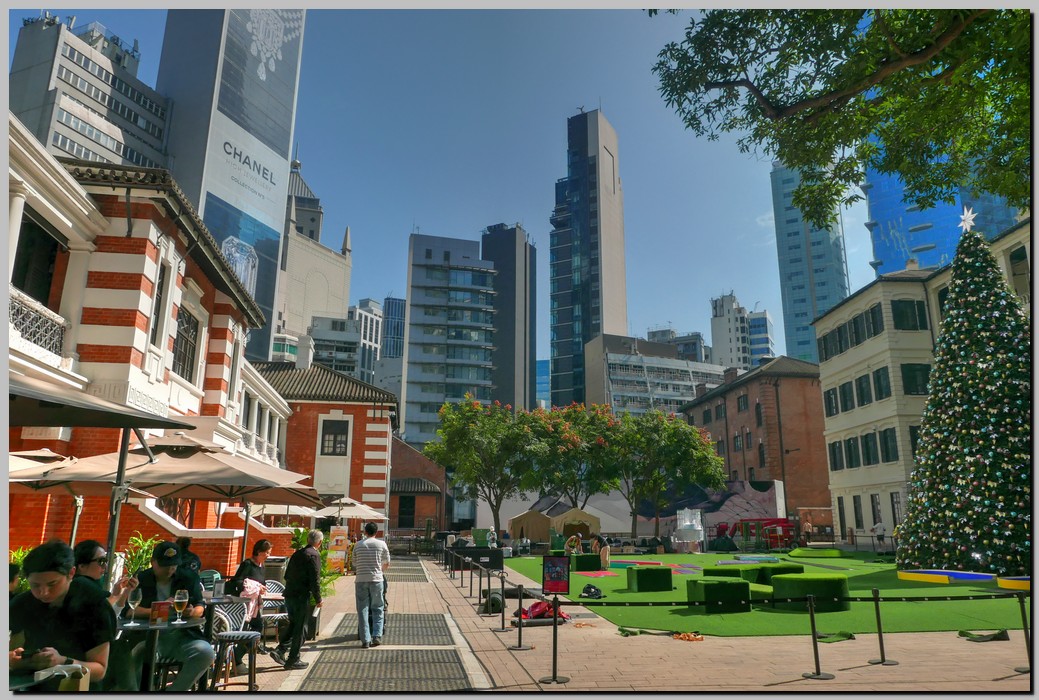 P1700869_70_71.jpg (283 KB)