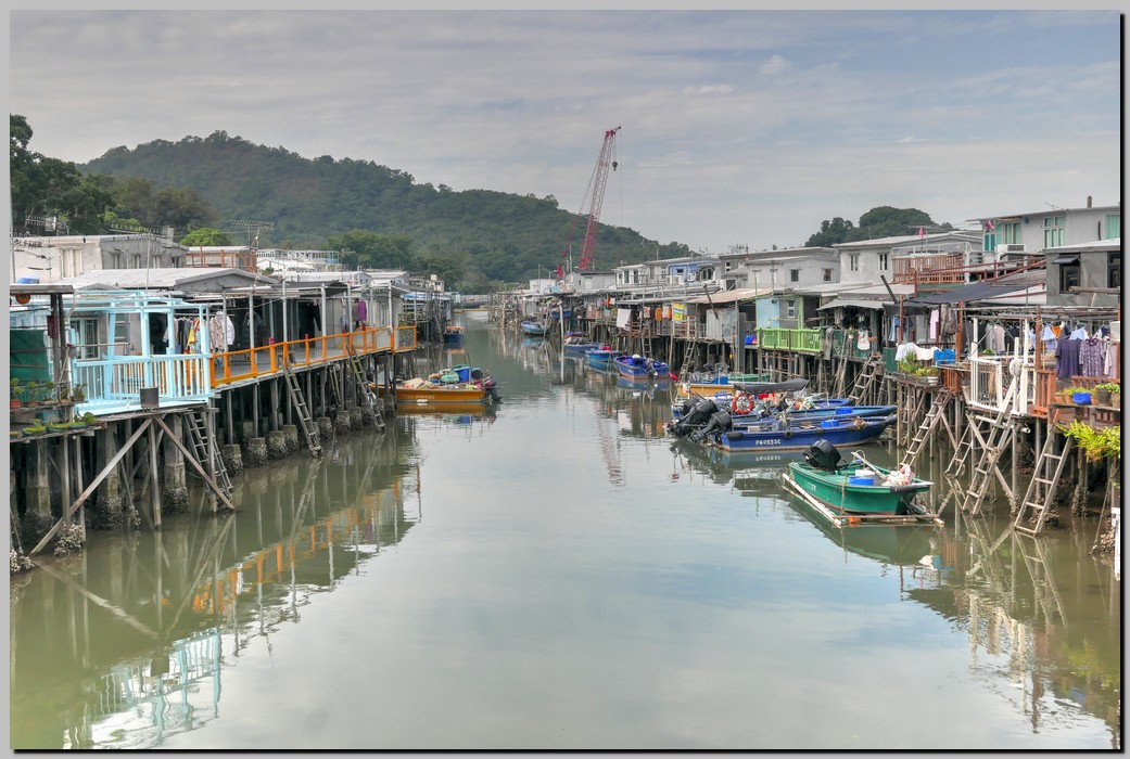 P1710138_39_40.jpg (224 KB)