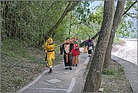 P1690899_900_901.jpg(373 KB)