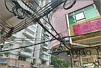 P1700179_80_81.jpg(328 KB)