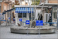 P1640559_60_61.jpg(245 KB)