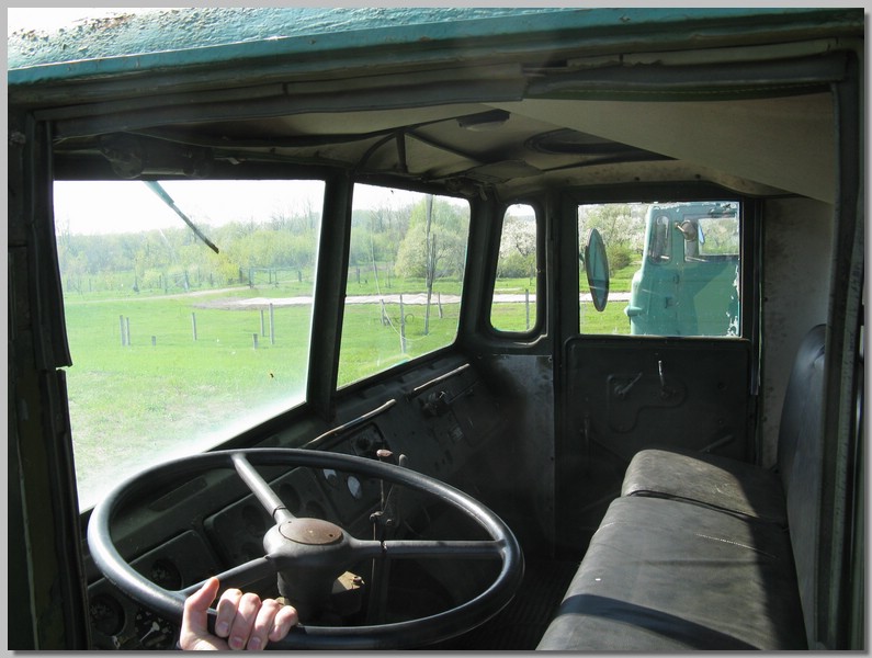 IMG_1520.JPG (107 KB)