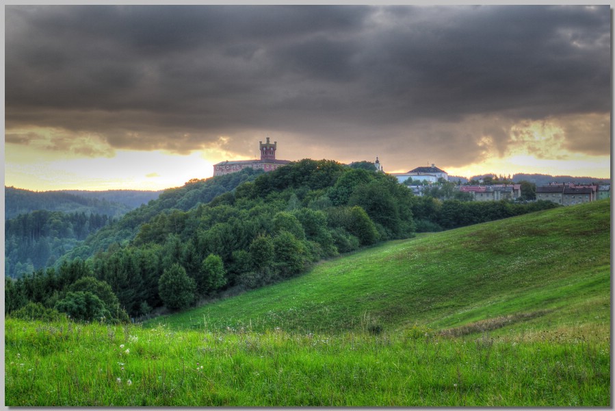 P1120423_4_5.jpg (138 KB)