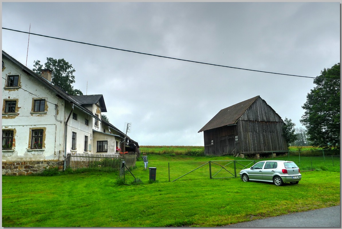P1230870_1_2.jpg (228 KB)