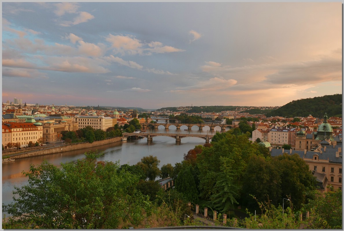 P1420125.JPG (224 KB)