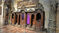 P1410978_79_80.jpg(328 KB)