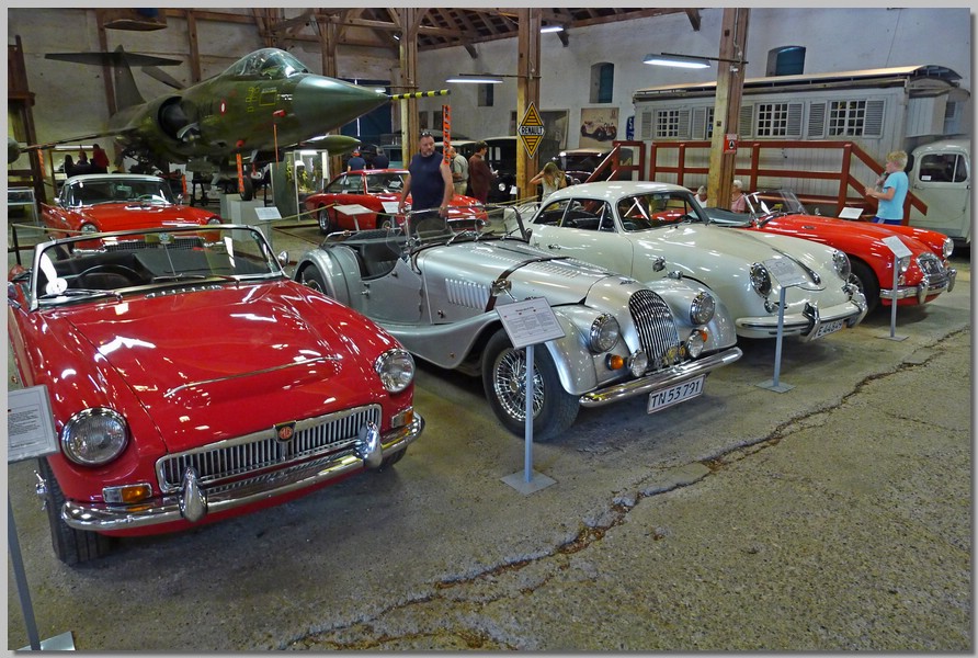 P1110273.jpg (194 KB)