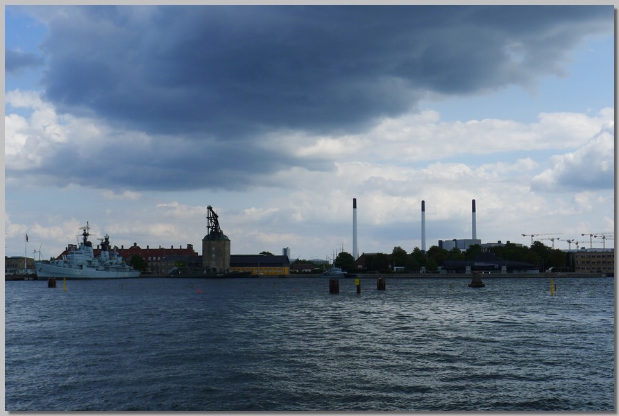 P1110484.jpg (108 KB)