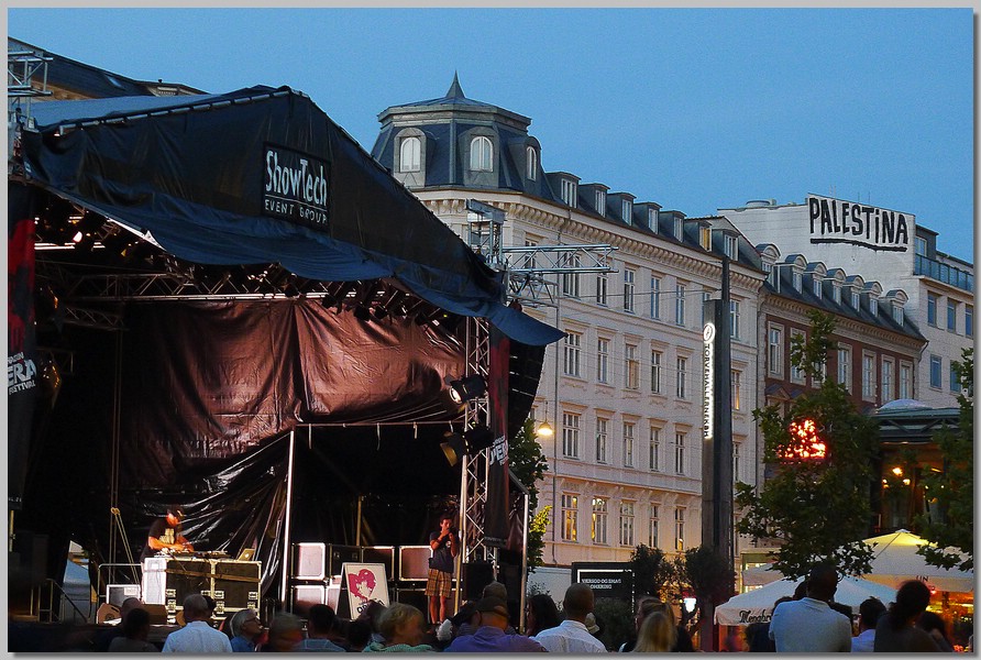 P1110622.jpg (180 KB)