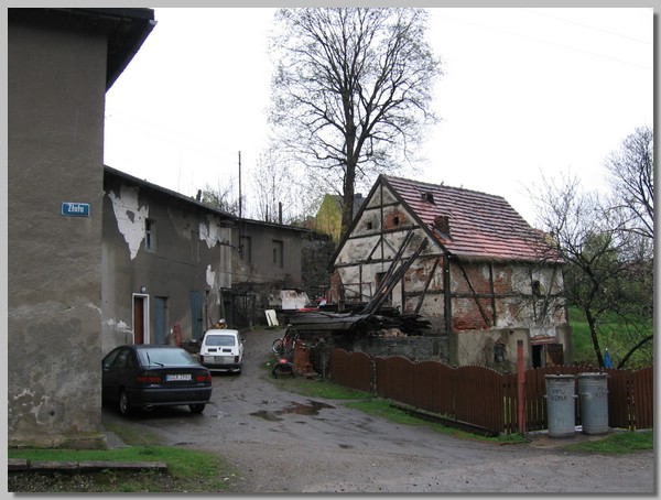 Obraz 107.jpg (79,4 KB)