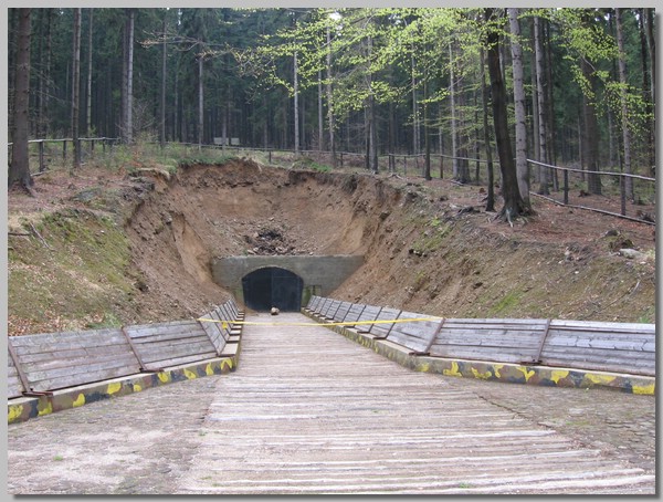 Obraz 180.jpg (109 KB)
