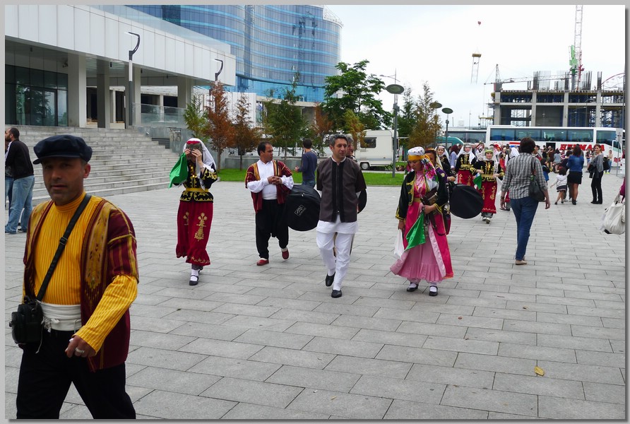 P1090925.jpg (167 KB)